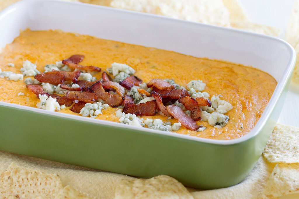 Cheesy Buffalo Bacon Dip, Jones Dairy Farm Dry Aged Bacon, Bacon Dips, Easy Bacon Appetizers