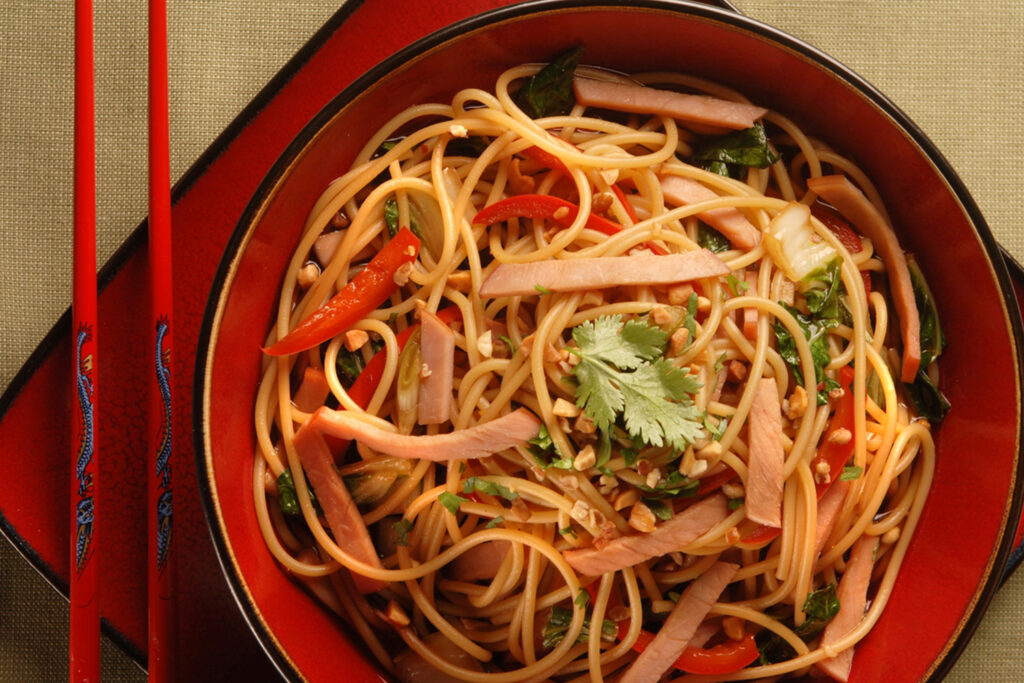 Szechuan-Style Lo Mein, Canadian Bacon Lo Mein, Jones Dairy Farm Canadian Bacon, Easy Canadian Bacon Dinner Recipe
