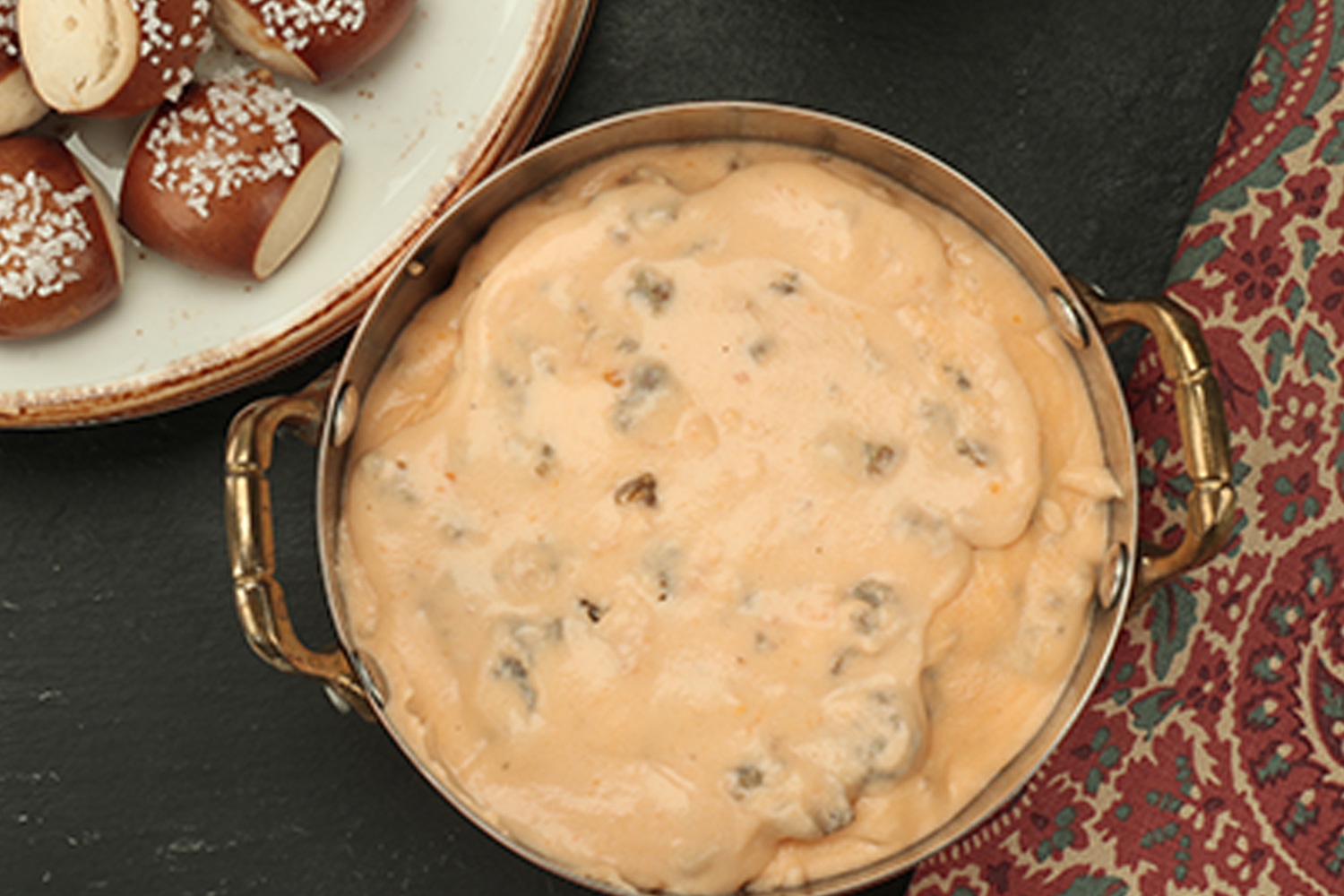 Wisconsin Beer, Cheese and Sausage Dip, easy sausage appetizer, easy sausage dip, sausage appetizers, football dips