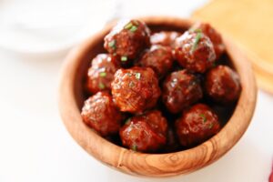 Slow Cooker Grape Jelly Meatballs, pork meatballs, fully cooked meatballs, jones meatballs, jones dairy farm pork meatballs