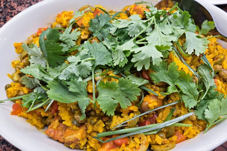 Ham Arroz con Gandules, Jones Dairy Farm Uncured Ham, Jones Recipes, Foodservice Recipe, Food service recipe, Menu ideas, Boneless ham recipe, Leftover ham recipe