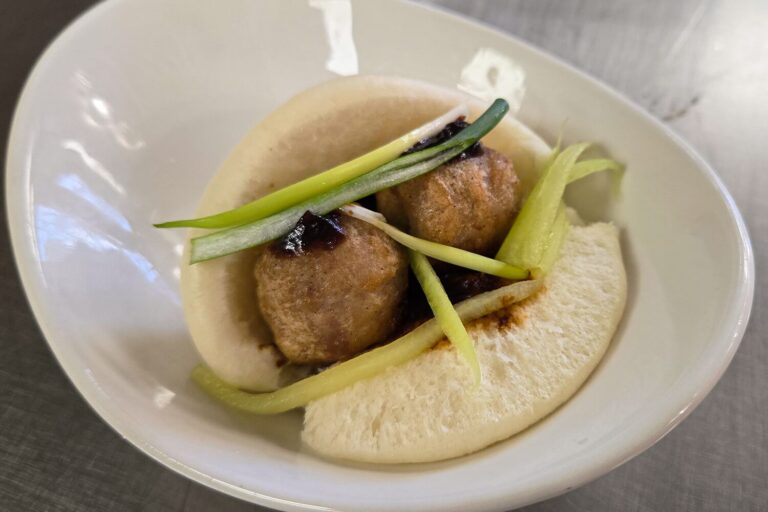 Meatball “Peking Duck” Bao Buns, Jones Dairy Farm Chicken Meatballs, Jones Recipes, Meatball Bao Buns, Foodservice Recipes, Food Service Recipe, Menu ideas
