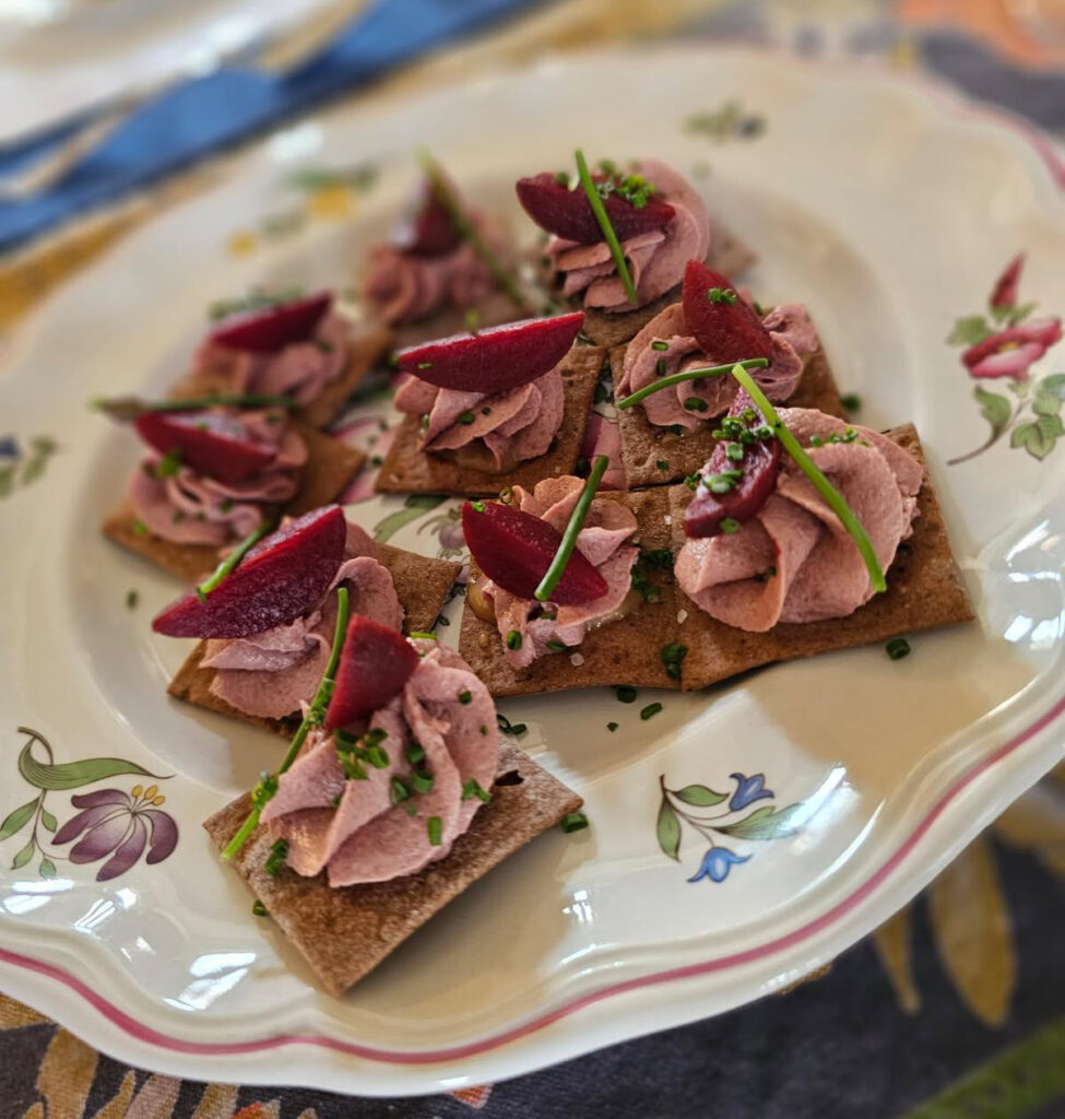 Jones Dairy Farm Braunschweiger Mousse, Caramelized Onion Cracker, Tangy Mustard, Pickled Bell Pepper