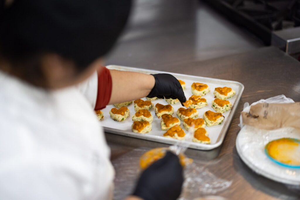 Jones Dairy Farm Bacon Inspires Bold Bites at Fox Valley Cook-Off, Jones Dairy Farm Slab Bacon, Slab Bacon Recipes