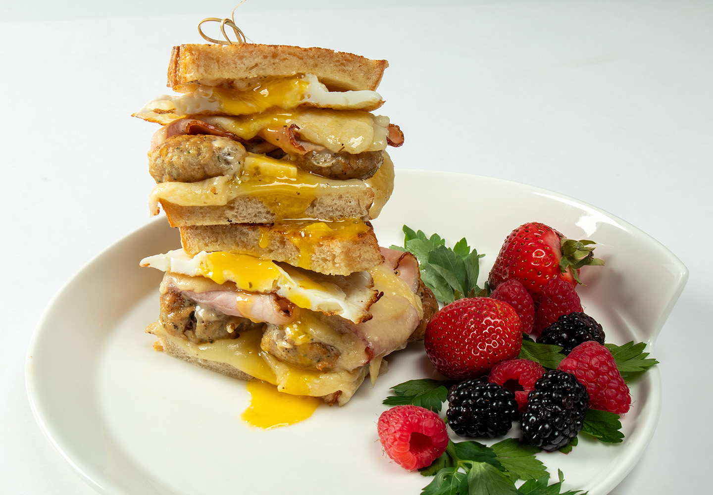 Jones Dairy Farm Foodservice Chicken Meatballs All Natural Fully Cooked, Meatballs for K12, Meatballs for Foodservice Operators