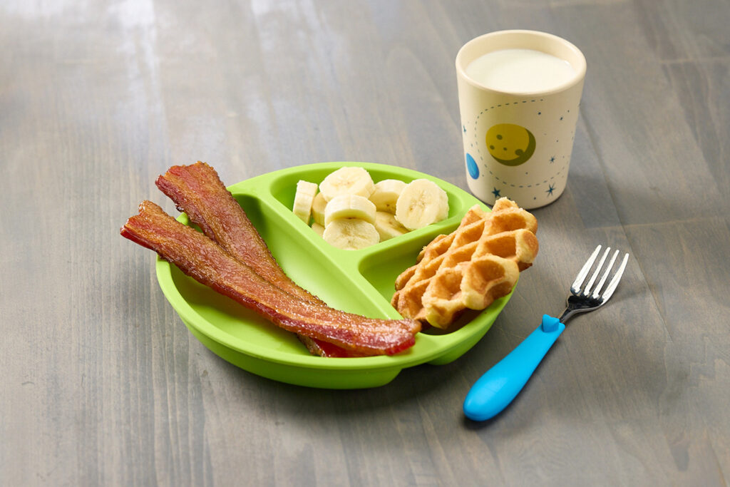 oven baked bacon for breakfast, how to cook bacon in the oven, oven bacon, oven baked bacon